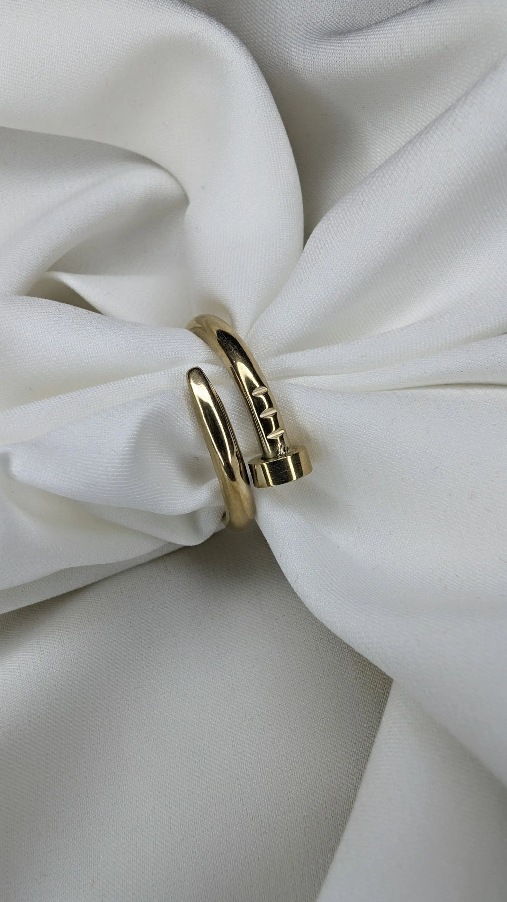 Bague Dorée Clé & Vis – Design Moderne et Audacieux ByHiba jewelry