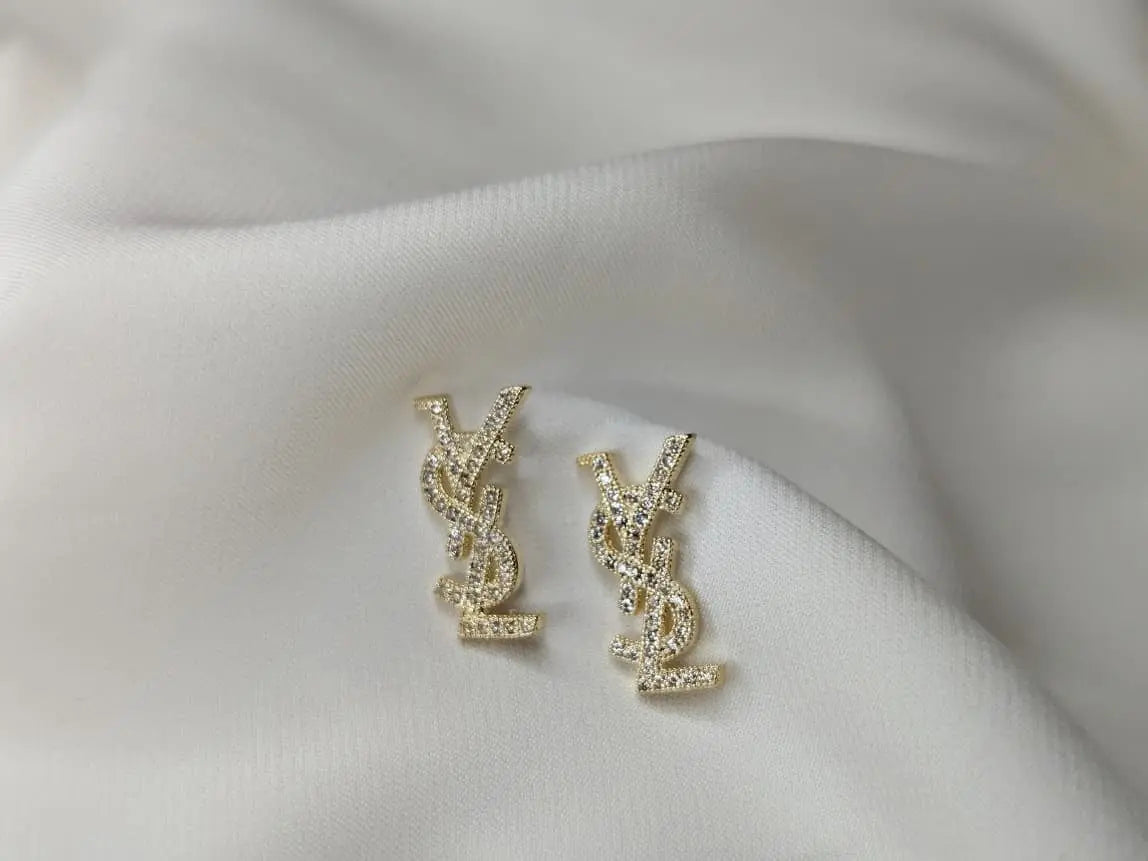 Boucles d’Oreilles Dorées Élégance Entrelacée – Style Luxe ByHiba jewelry