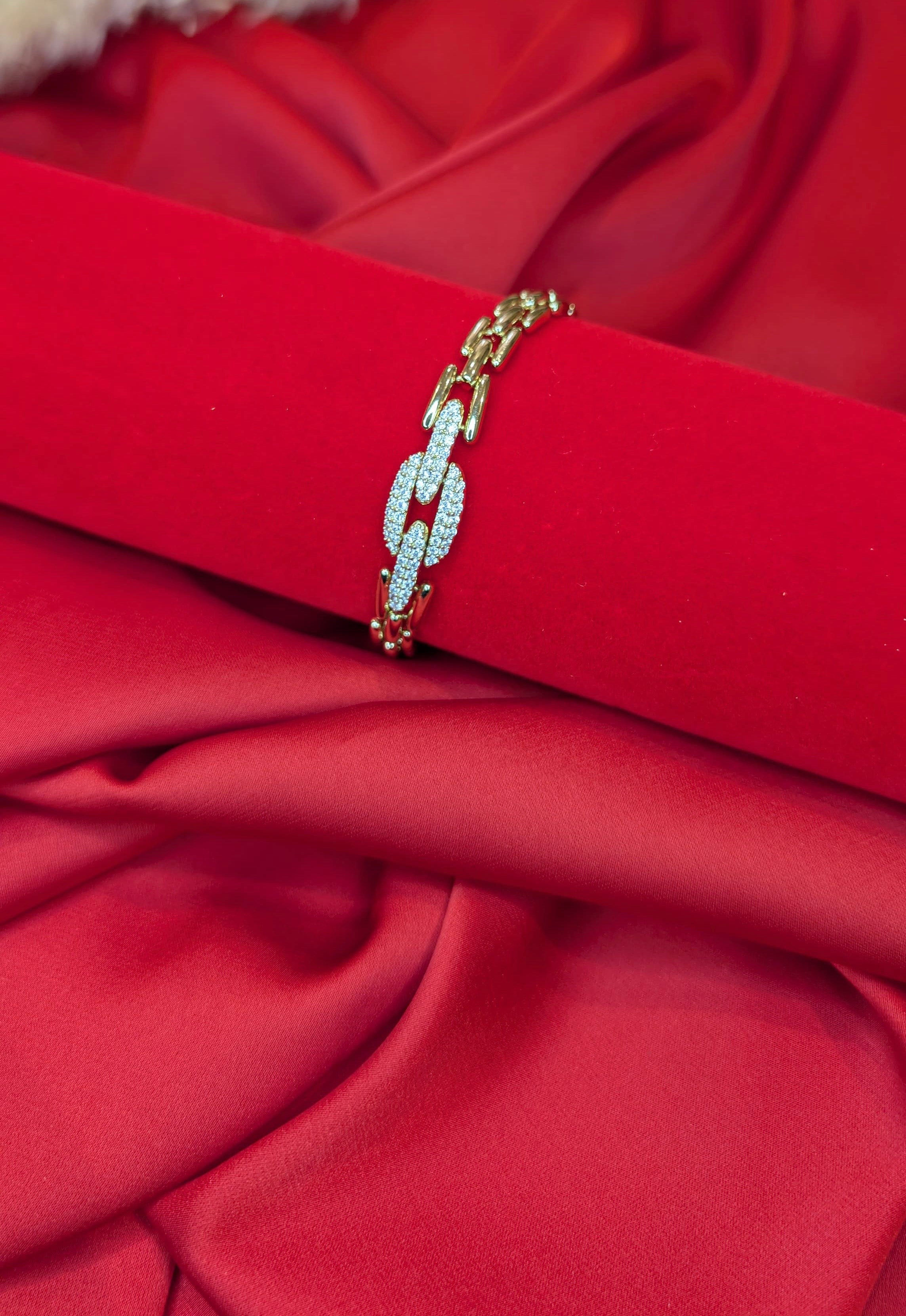 Bracelet doré femme avec maillon pavé – Élégance intemporelle | ByHiba ByHiba jewelry