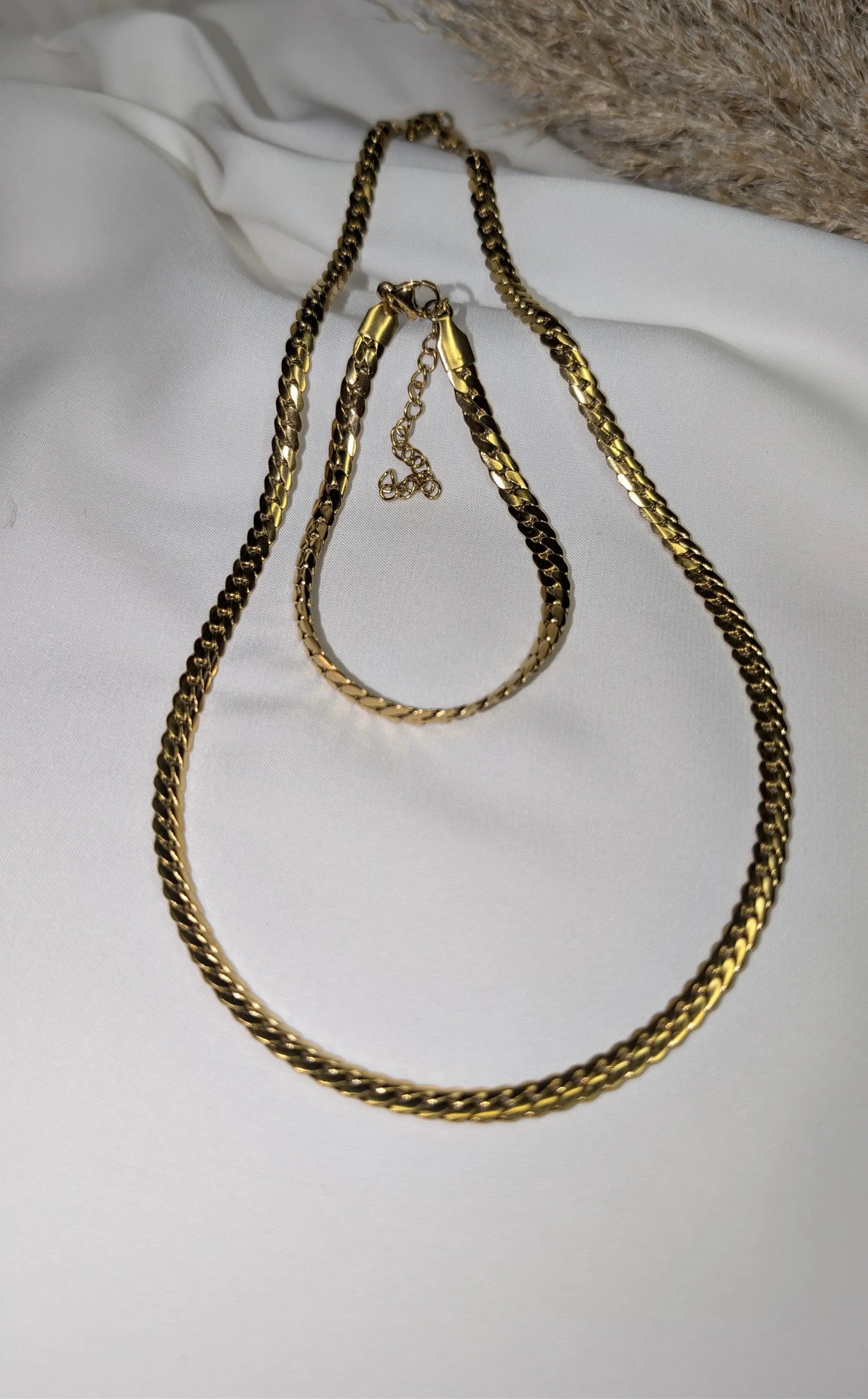 Parure Éclat Royal - parure dorée ByHiba jewelry