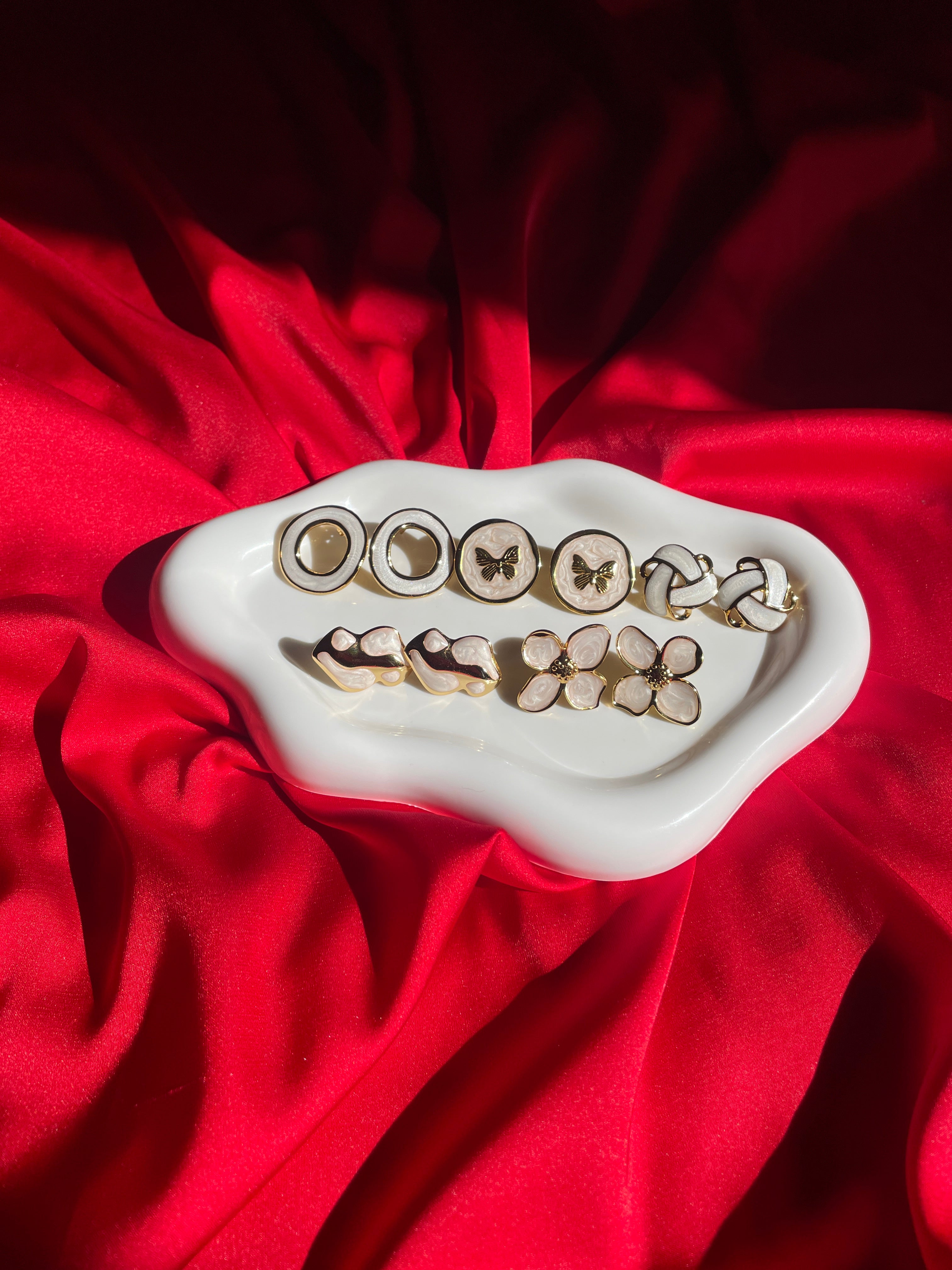 Boucles d’oreilles dorées – Collection élégante ByHiba Jewelry ByHiba jewelry