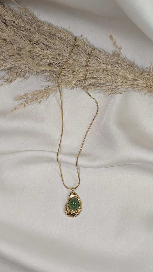 Collier Émeraude Bohème - pendentif Goutte Dorée ByHiba jewelry